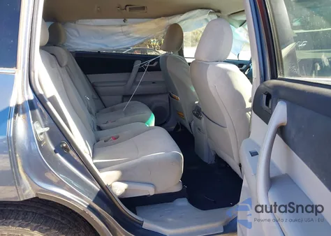 2012 Toyota Highlander Base V6 z USA, uszkodzony, nr VIN 5TDZK3EH3CS062558